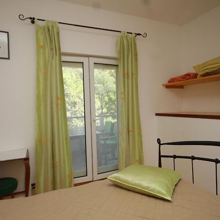 Seaside Secluded Apartments Cove Karkavac - Scedro, Hvar - 8801 Jelsa  Pokój zdjęcie